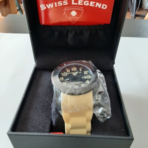 Accessories watch - Picture 1 of 8